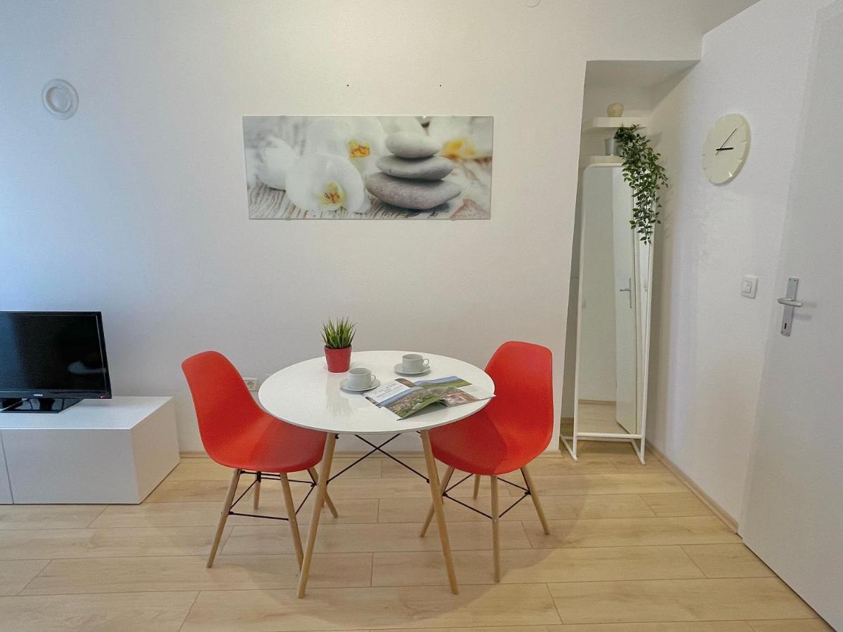 Apartments Antons Pula Zewnętrze zdjęcie