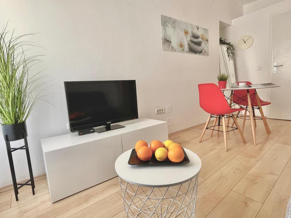 Apartments Antons Pula Zewnętrze zdjęcie